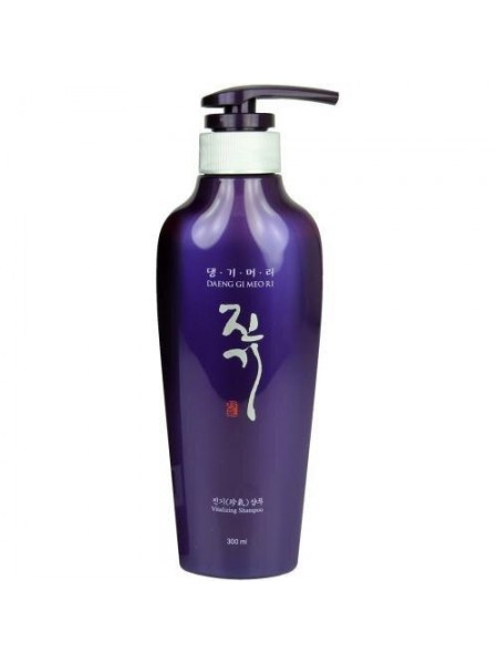 Регенерувальний шампунь Vitalizing Shampoo Daeng Gi Meo Ri 300 мл