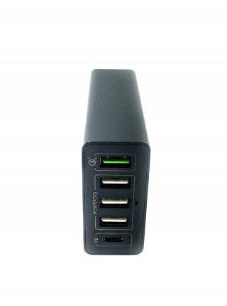 Зарядний пристрій TM KEDO 4 USB-порти та Type-C портом