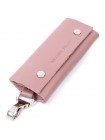 Чарівна жіноча шкіряна ключниця на кнопках GRANDE PELLE 11641 Пудровий